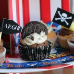 Cupcakes anniversaire thème Pirates drapeau Pirates