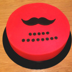 Gâteau moustache (5)